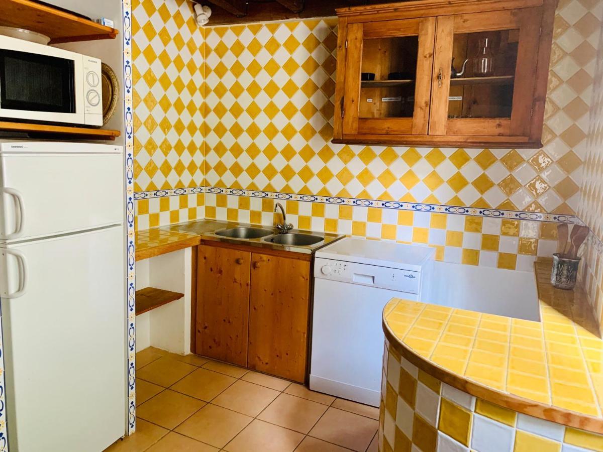Vila Gite Pommier Au Chateau Des Pauses Saint-André-de-Majencoules Exteriér fotografie